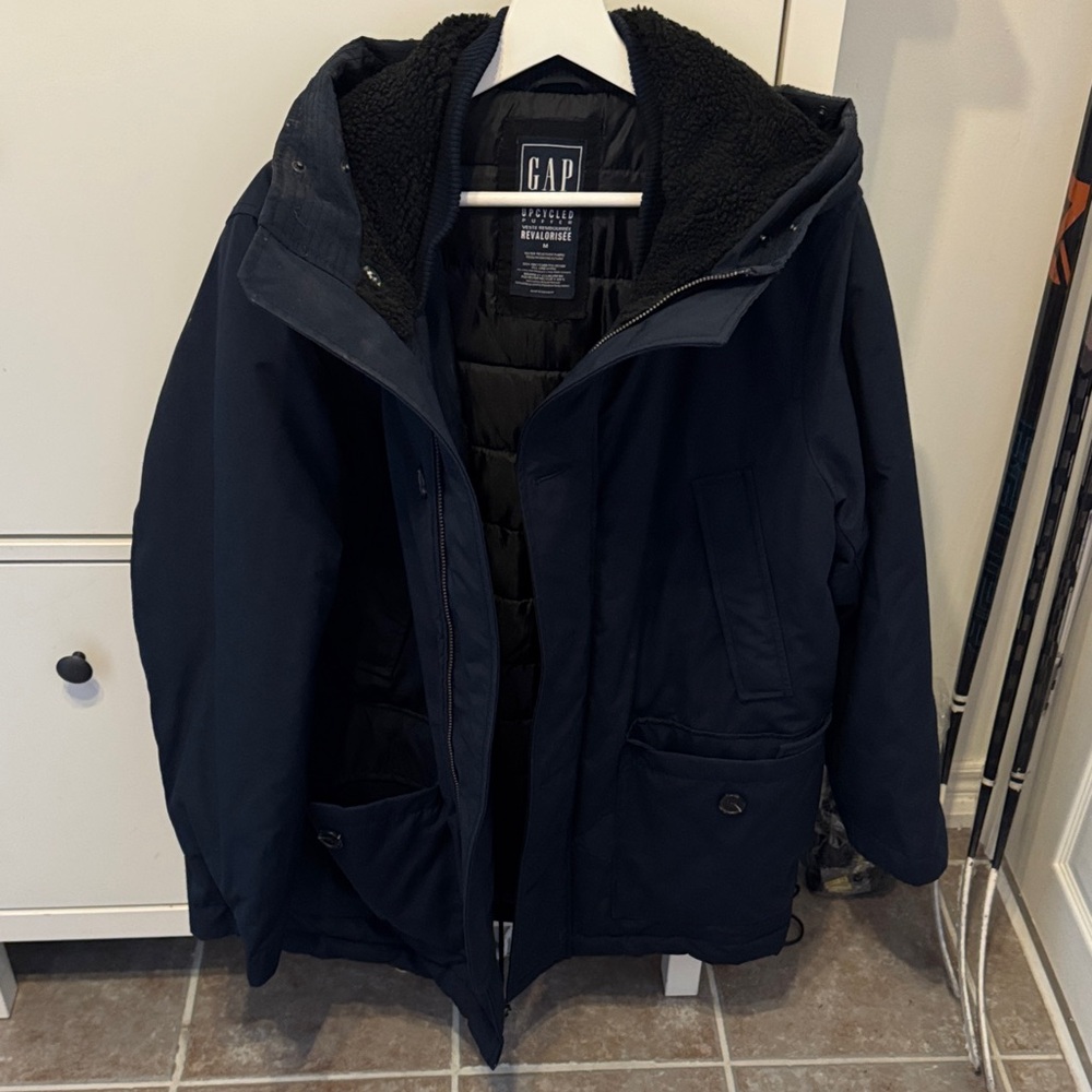 GAP Men's Navy Hooded Parka Puffer Jacket